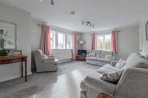 7 Clos Dewi Sant, Canton, Cardiff, CF11 9EW