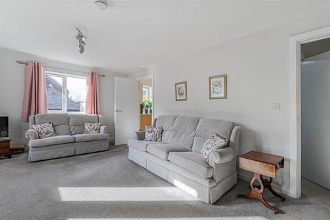 7 Clos Dewi Sant, Canton, Cardiff, CF11 9EW