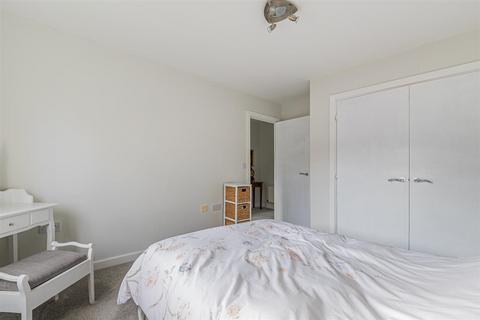 7 Clos Dewi Sant, Canton, Cardiff, CF11 9EW