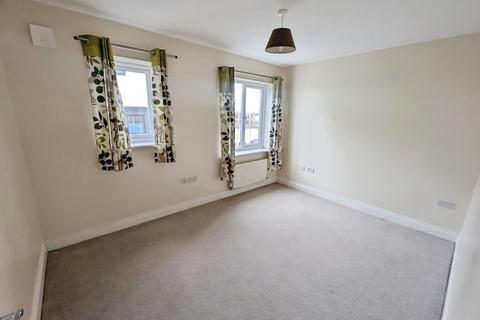 undefined, 15 Eaton Court, Trent Road, Nuneaton, Warwickshire CV11 6JF