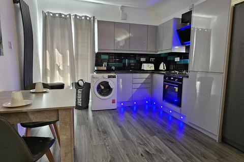 undefined, Flat 4, clare street
