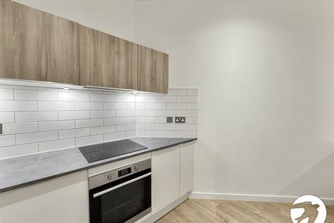 2 bedroom flat to rent, Quayside, Chatham Maritime, Chatham, Kent, ME4