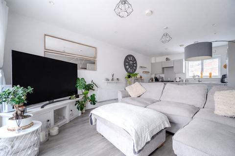 2 bedroom apartment for sale, Pyestock Way, Fleet, Hampshire, GU51