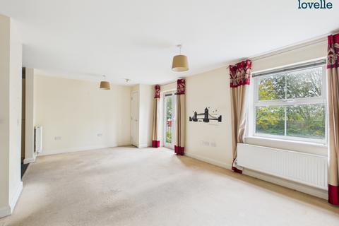 2 bedroom flat for sale, Allenby Close, Lincoln, LN3