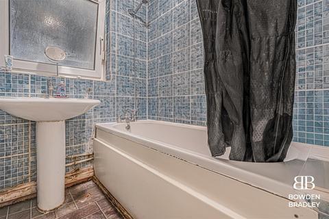 2 bedroom apartment for sale, The Shaftesburys, Barking