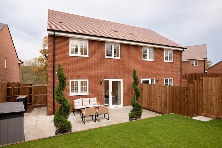 Vb5585937 Watton s 3 Bed Show House 6 716x515
