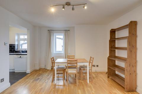 2 bedroom flat to rent, Acorn Way, Sydenham, London, SE23