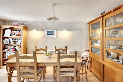 4 bedroom semi-detached house for sale, Clarion Close, Hertfordshire