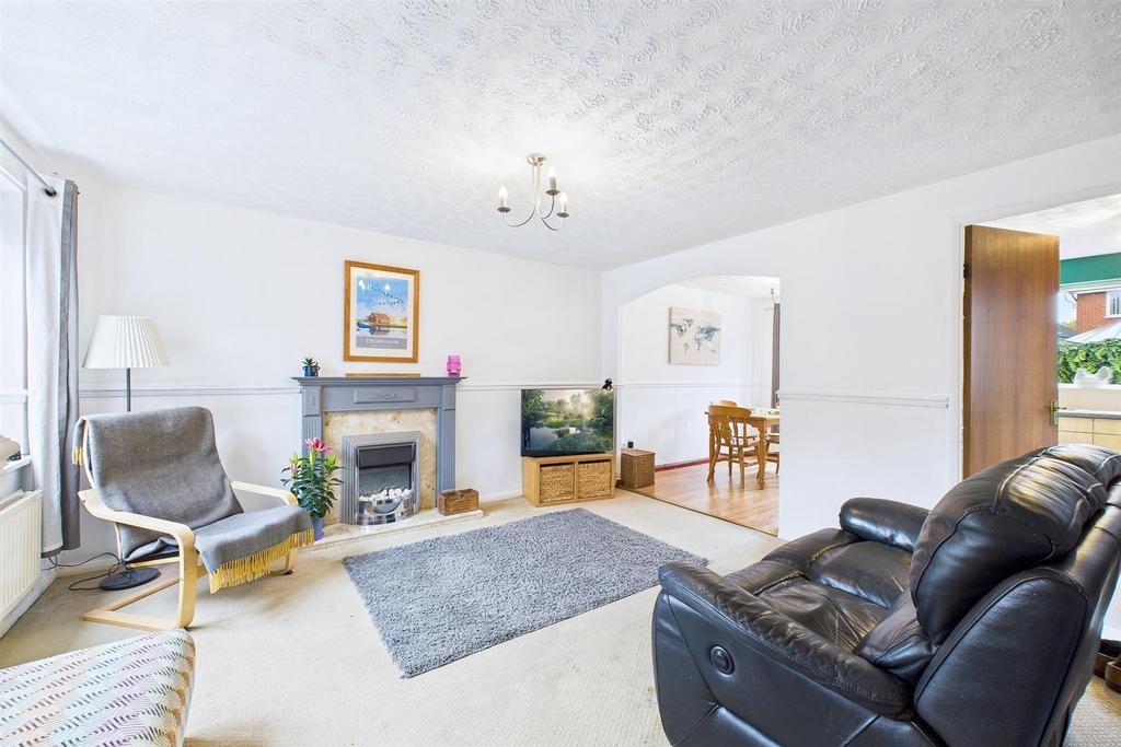 Living Room.jpg