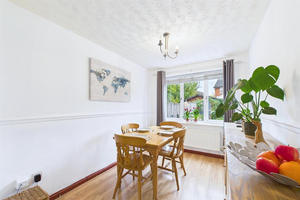 Dining Room.jpg