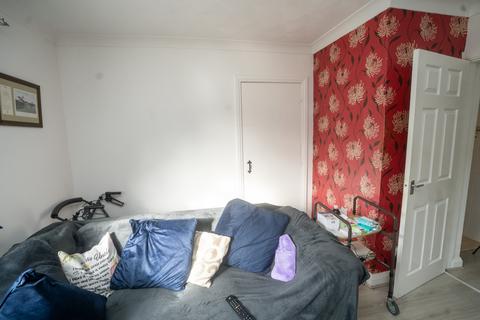 1 bedroom flat for sale, Findley Drive, Wirral CH46