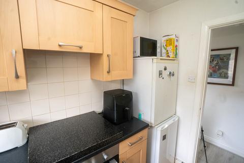1 bedroom flat for sale, Findley Drive, Wirral CH46
