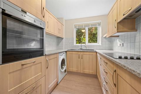 2 bedroom apartment for sale, Chestnut Walk., Henley-In-Arden B95