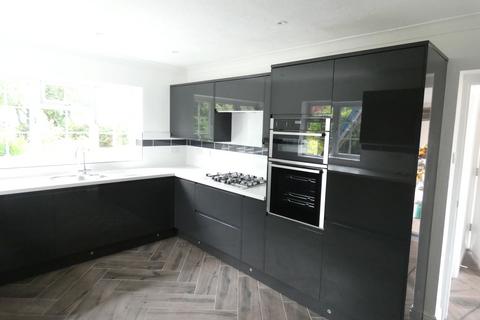 undefined, Park Road, Burton-On-Trent DE13