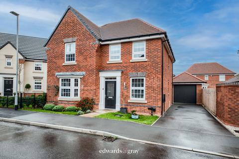 4 bedroom detached house for sale, Mansell Avenue, Fradley, Lichfield, WS13 8ZH