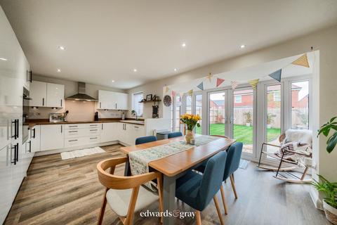 4 bedroom detached house for sale, Mansell Avenue, Fradley, Lichfield, WS13 8ZH