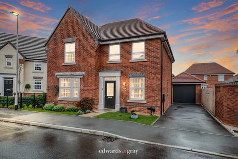 4 bedroom detached house for sale, Mansell Avenue, Fradley, Lichfield, WS13 8ZH