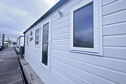 undefined, Vicarage Lane, Hoo ME3