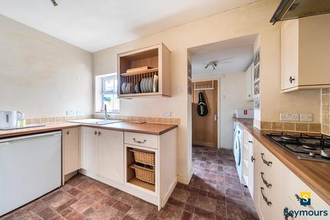 2 bedroom semi-detached house for sale, Aldershot Road, Surrey GU2