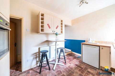 2 bedroom semi-detached house for sale, Aldershot Road, Surrey GU2