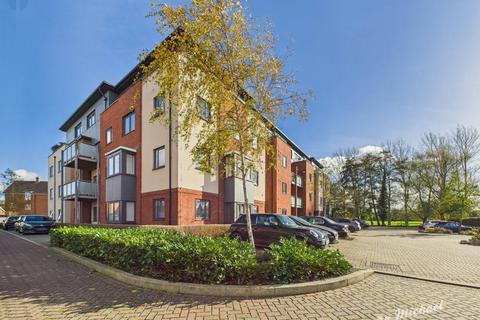 undefined, Provis Wharf, Aylesbury, Buckinghamshire