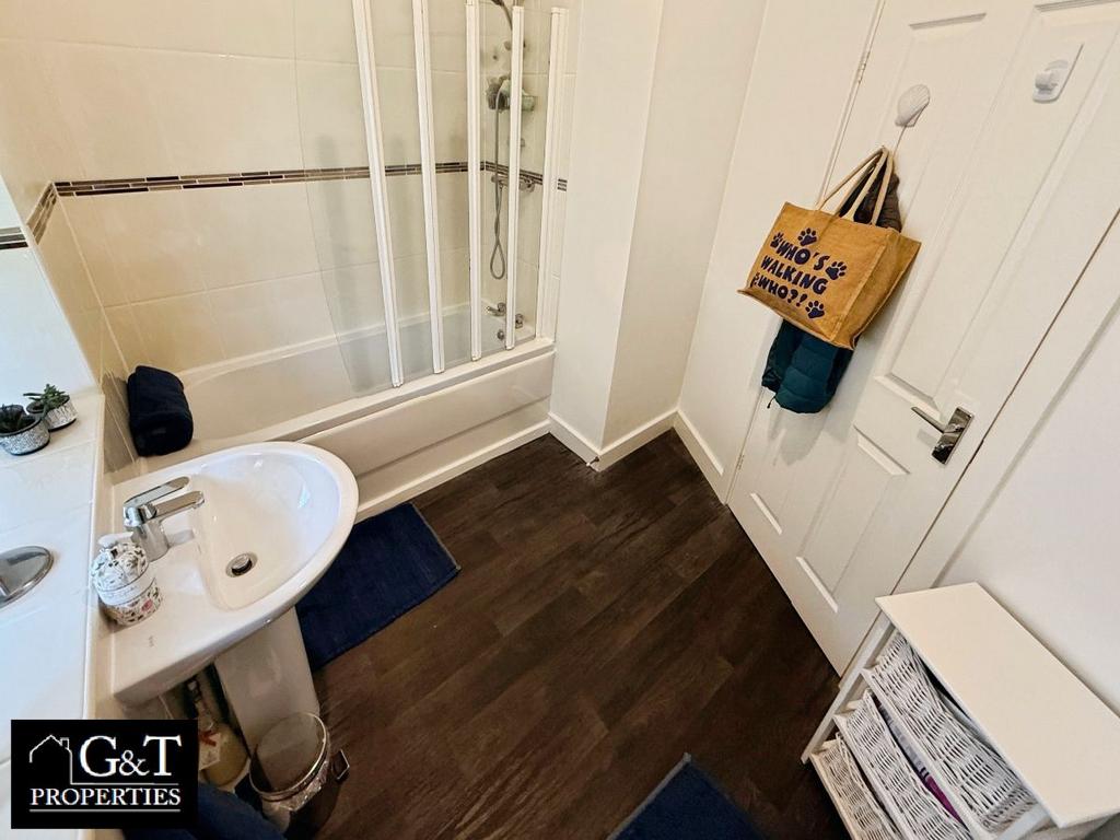 Family bathroom