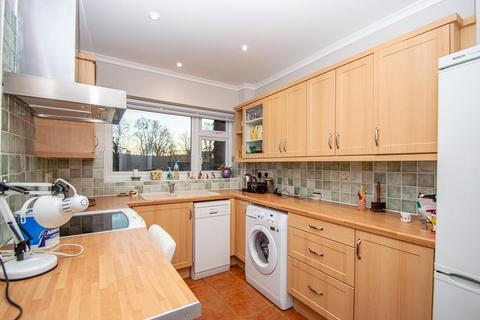 undefined, Cleeve Road, Reading RG8