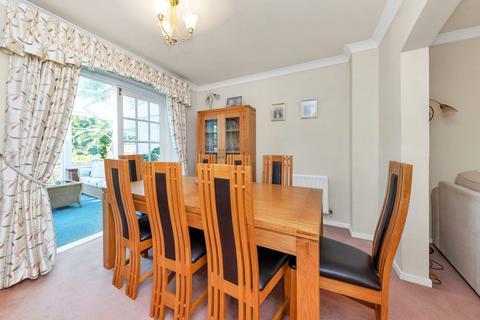4 bedroom detached house for sale, Green Drift, Royston SG8