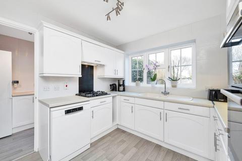 4 bedroom detached house for sale, Green Drift, Royston SG8