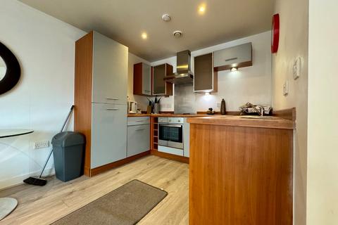 2 bedroom flat to rent, Hall Street, Birmingham, West Midlands, B18