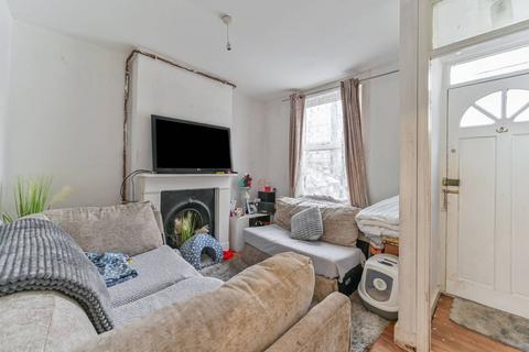 2 bedroom terraced house for sale, Willis Road, Croydon, CR0