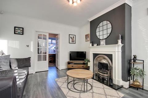 undefined, Pickering Road, Hull