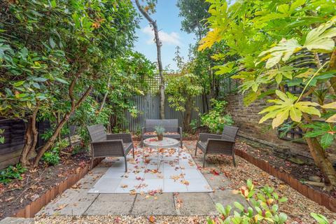undefined, St Anns Road, Holland Park, London, W11