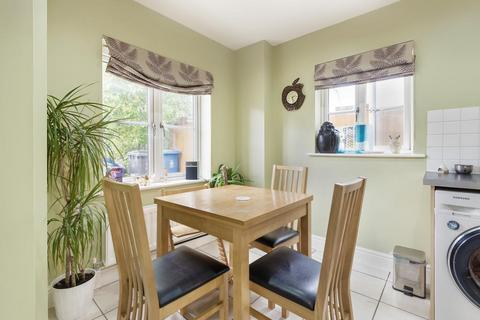 undefined, Maidenhead,  Berkshire,  SL6