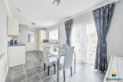 undefined, Riverside, Surrey GU1