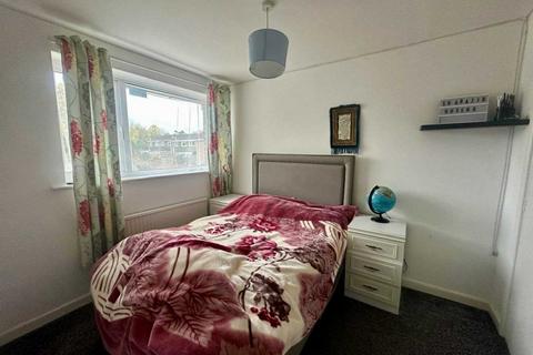 undefined, SAGECROFT ROAD, THATCHAM RG18