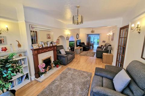 undefined, Daneswood Avenue, London, SE6