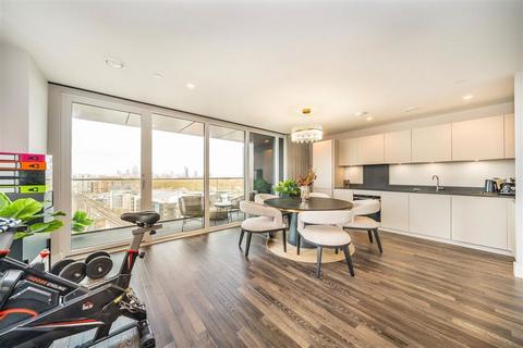2 bedroom flat to rent, Moulding Lane, London SE14