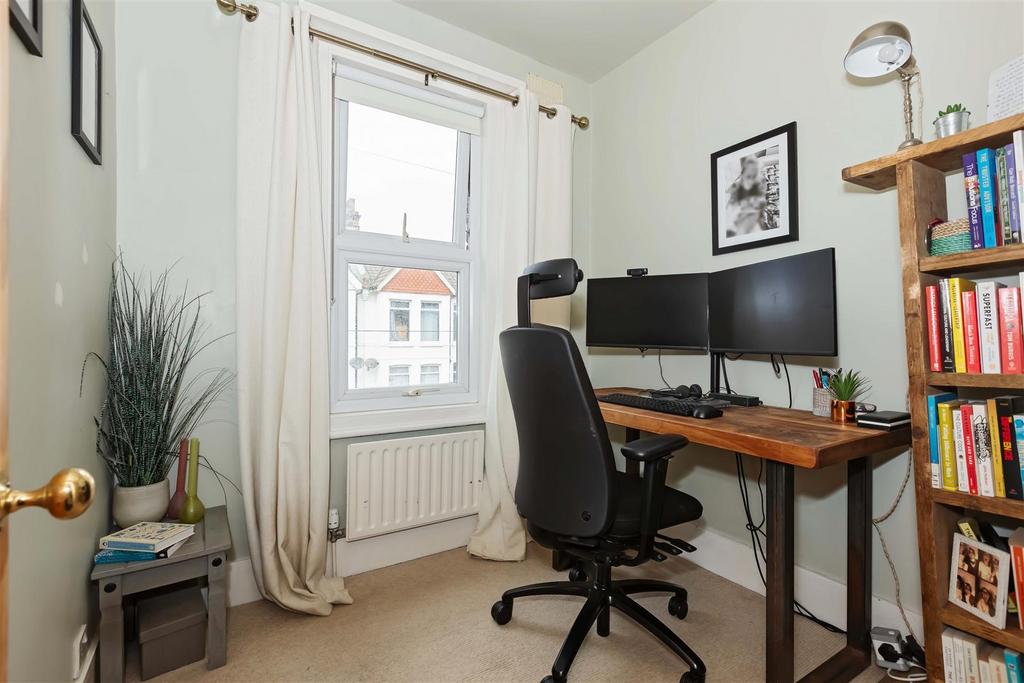 St Leonards Ave 19.jpg