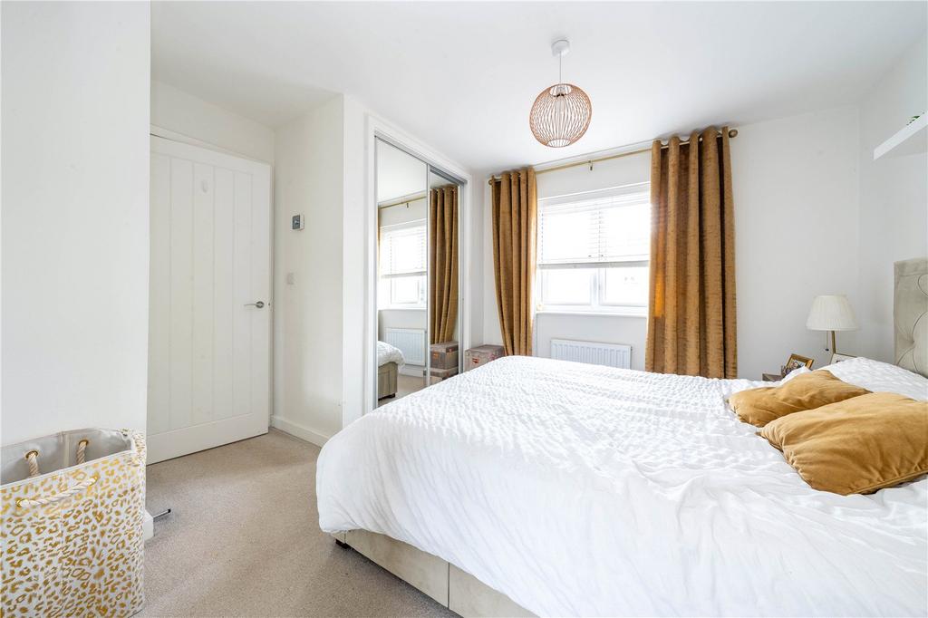 Main Bedroom
