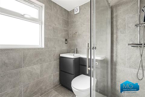 4 bedroom end of terrace house to rent, Halliwick Road, London, N10
