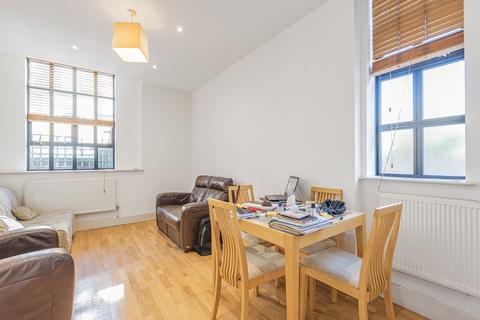 1 bedroom flat to rent, Hertslet Road, Holloway, London, N7