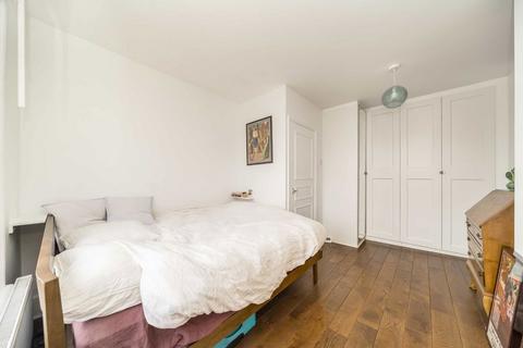 1 bedroom flat to rent, Isledon Road, London N7
