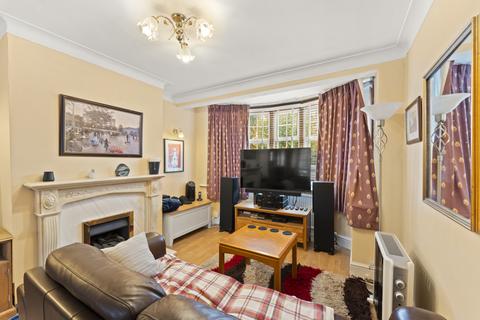 undefined, Thames Avenue, Perivale, UB6