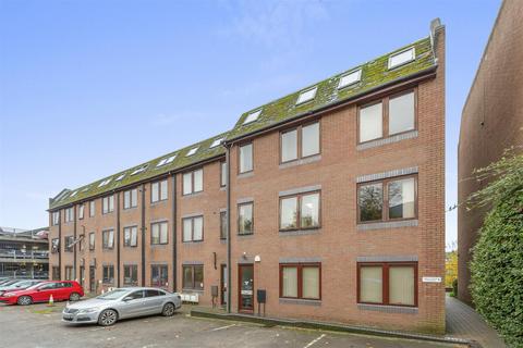 undefined, Bellfield Road, High Wycombe HP13