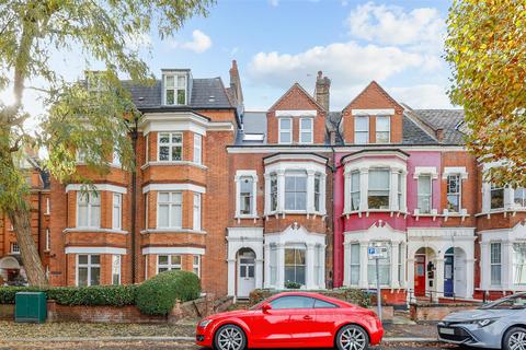 2 bedroom flat to rent, Callcott Road, London, NW6