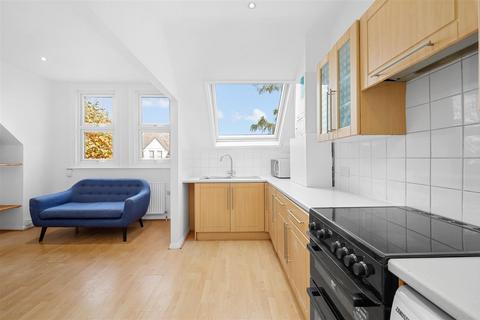 2 bedroom flat to rent, Callcott Road, London, NW6