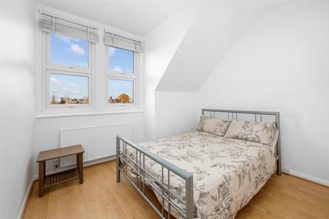 2 bedroom flat to rent, Callcott Road, London, NW6