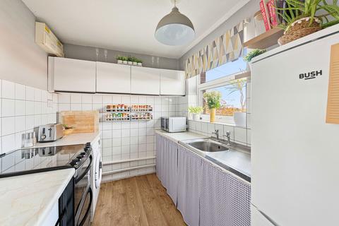 undefined, Fifth Avenue, Grantham NG31