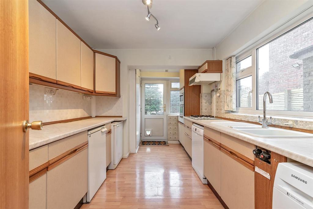 14 Tudor Road-16.jpg